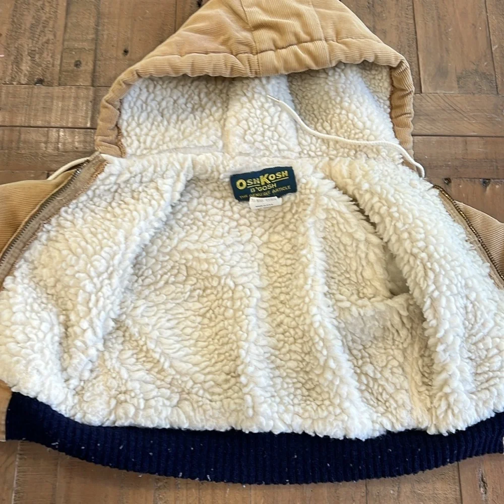 Oshkosh vintage Sherpa lined corduroy jacket